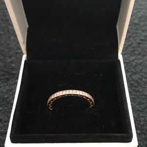 Hearts of Pandora Sz 7